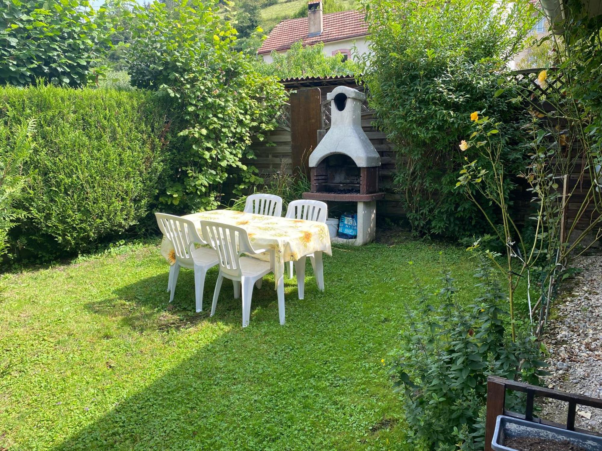 Gite Du Moulin Montgesoye Bagian luar foto